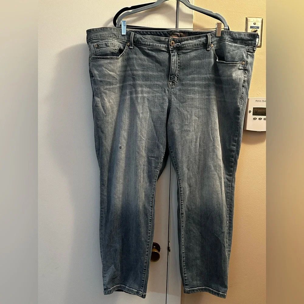 Torridābombshell straight jeans